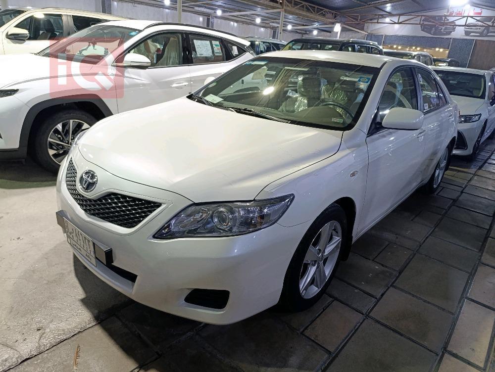 تۆیۆتا کامری